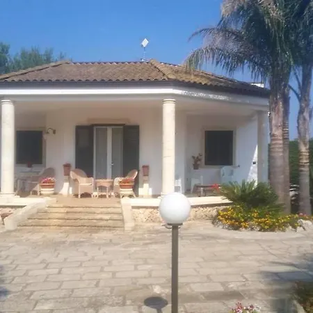 아파트 Cosy In 70m² With Shared Pool *